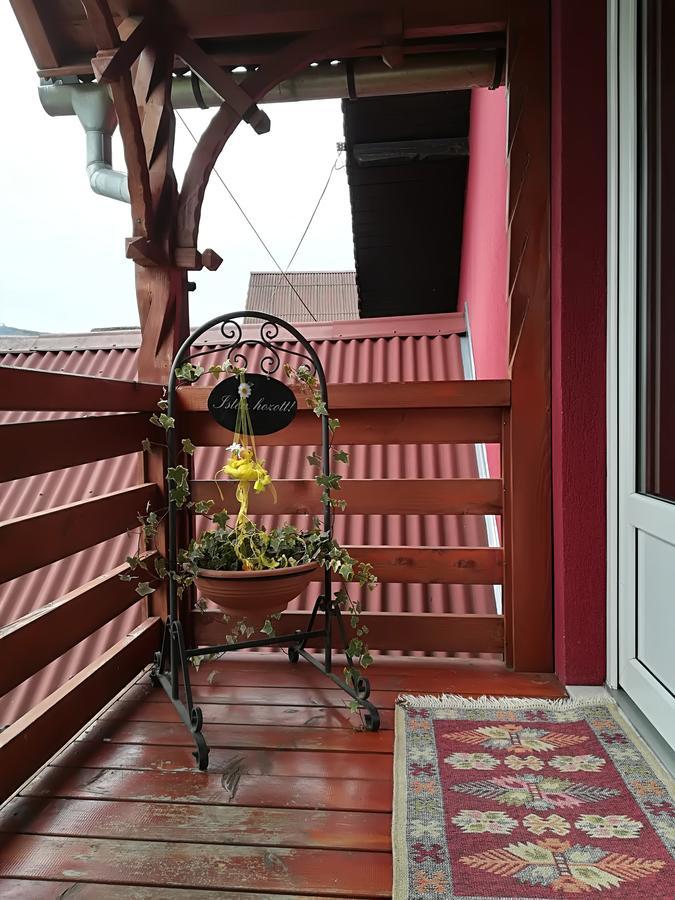 Nárcisz B&B Corund (Harghita) Exterior foto